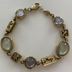 Faux Moonstone Cabochon CH 8" Gold Tone Bracelet